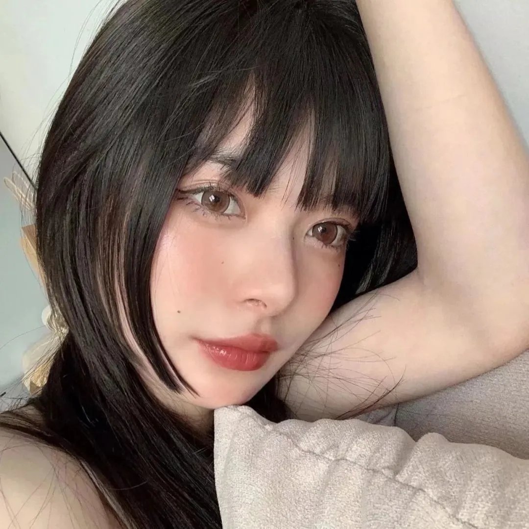黑色五叶草